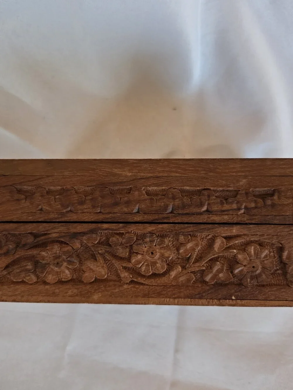 Vintage Hand Carved Wooden Taj Mahal Inlay Trinket Box India